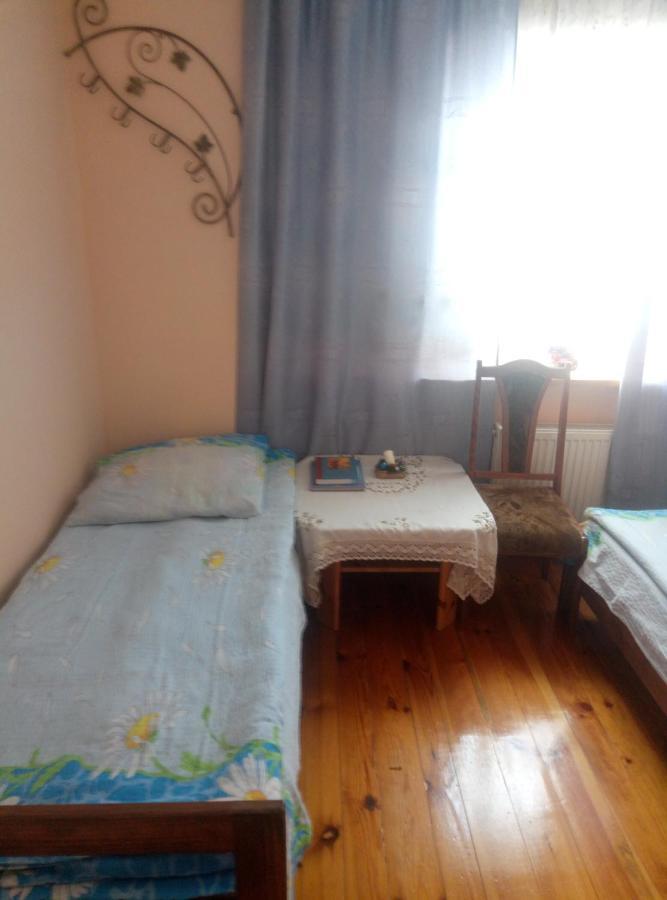 Park House Hotel Pochaiv Bagian luar foto